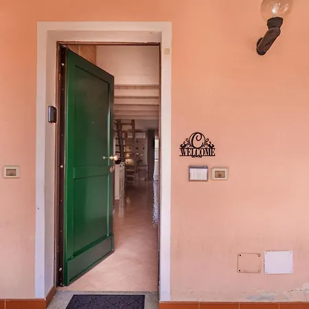 Апартаменты Casa La Rocca *